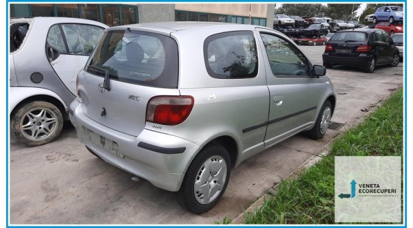 TOYOTA YARIS JPP del 2001 parti usate e ricambi - Tipo Motore 2NZFE