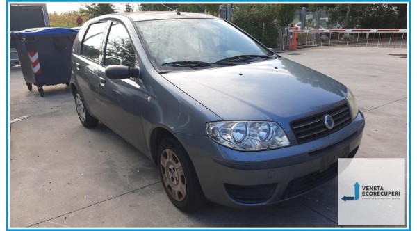 FIAT PUNTO 2U del 2003 parti usate e ricambi - Tipo Motore 188A4000