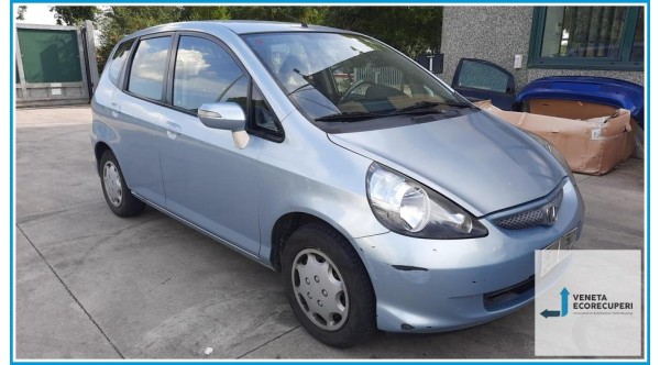 HONDA JAZZ 1a Serie  del 2004 parti usate e ricambi - Tipo Motore L13A1