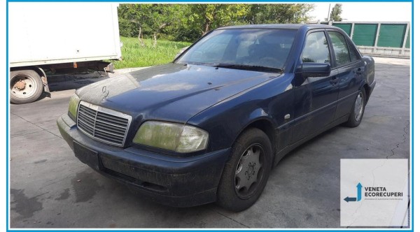 MERCEDES-BENZ Classe C W/S202 del 1999 parti usate e ricambi - Tipo Motore 111921