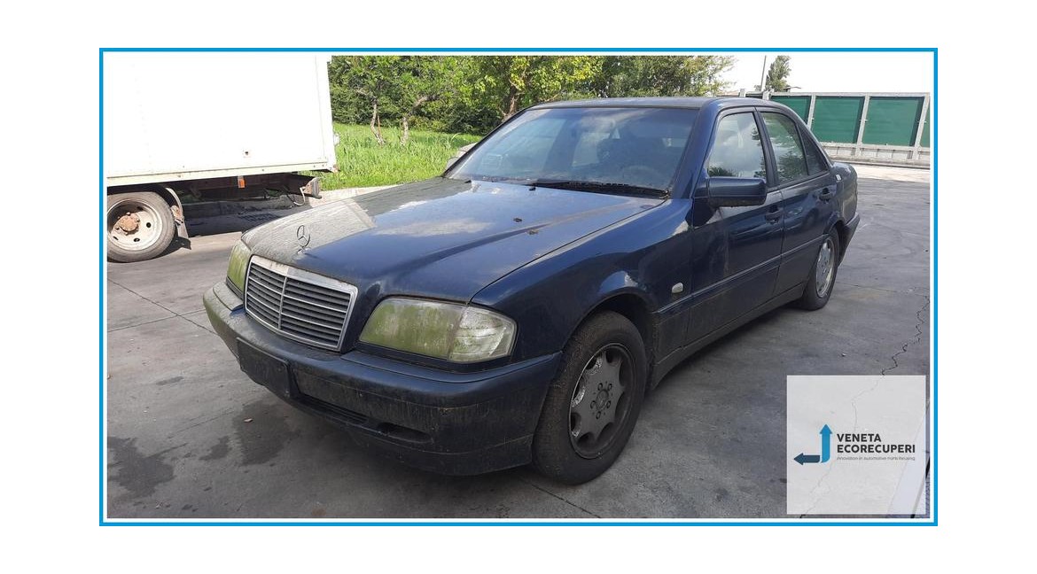 MERCEDES-BENZ Classe C W/S202 del 1999 parti usate e ricambi - Tipo Motore 111921