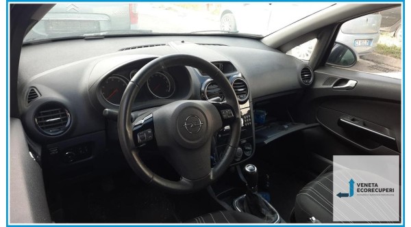 OPEL CORSA S07 del 2010 parti usate e ricambi - Tipo Motore Z12XEP