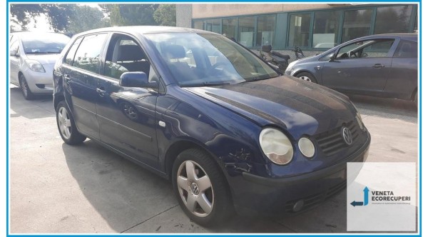 VOLKSWAGEN POLO 9N del 2002 parti usate e ricambi - Tipo Motore AMF