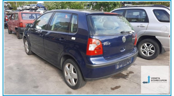 VOLKSWAGEN POLO 9N del 2002 parti usate e ricambi - Tipo Motore AMF