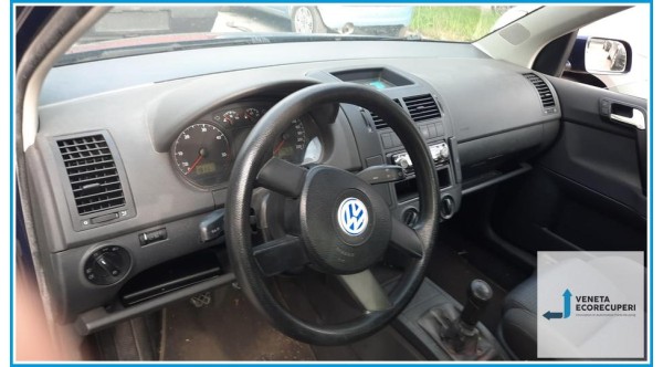 VOLKSWAGEN POLO 9N del 2002 parti usate e ricambi - Tipo Motore AMF