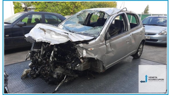 TOYOTA YARIS FRP del 2005 parti usate e ricambi - Tipo Motore 1NDTV
