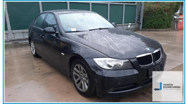 BMW Serie 3 E90/E91 del 2006 parti usate e ricambi - Tipo Motore 204D4