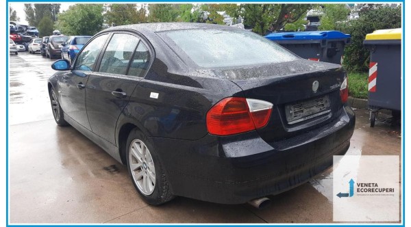 BMW Serie 3 E90/E91 del 2006 parti usate e ricambi - Tipo Motore 204D4