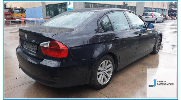 BMW Serie 3 E90/E91 del 2006 parti usate e ricambi - Tipo Motore 204D4