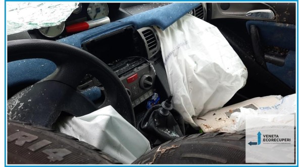 LANCIA YPSILON TE del 2005 parti usate e ricambi - Tipo Motore 188A4000