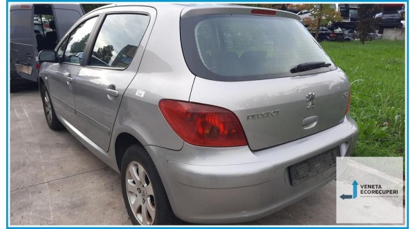 PEUGEOT 307  del 2003 parti usate e ricambi - Tipo Motore NFU