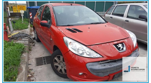 PEUGEOT 206 Plus  del 2010 parti usate e ricambi - Tipo Motore HFX