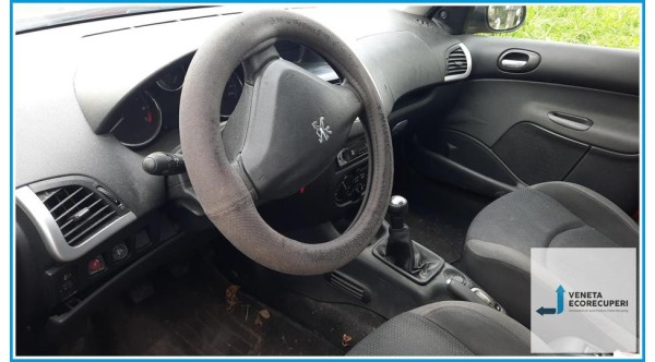 PEUGEOT 206 Plus  del 2010 parti usate e ricambi - Tipo Motore HFX