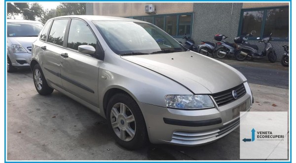 FIAT STILO 2C del 2001 parti usate e ricambi - Tipo Motore 182B6000