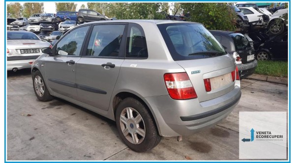 FIAT STILO 2C del 2001 parti usate e ricambi - Tipo Motore 182B6000