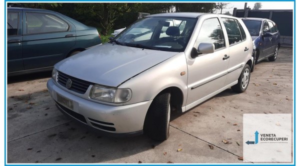 VOLKSWAGEN POLO 3a Serie  del 1999 parti usate e ricambi - Tipo Motore APQ