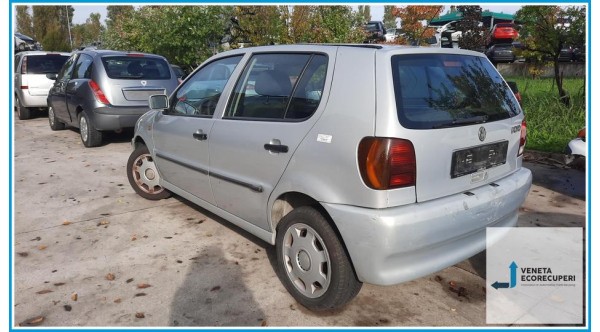 VOLKSWAGEN POLO 3a Serie  del 1999 parti usate e ricambi - Tipo Motore APQ