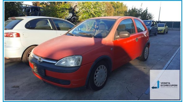 OPEL CORSA X01 del 2003 parti usate e ricambi - Tipo Motore Z10XE
