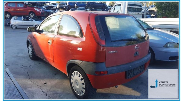 OPEL CORSA X01 del 2003 parti usate e ricambi - Tipo Motore Z10XE