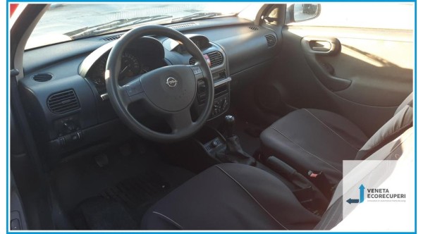 OPEL CORSA X01 del 2003 parti usate e ricambi - Tipo Motore Z10XE