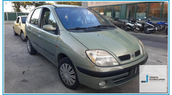 RENAULT SCENIC  del 2001 parti usate e ricambi - Tipo Motore K4MA7