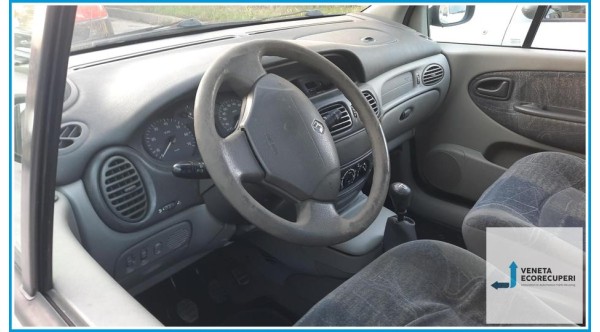 RENAULT SCENIC  del 2001 parti usate e ricambi - Tipo Motore K4MA7