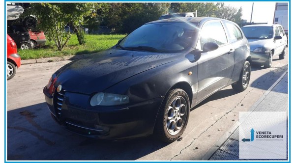 ALFA ROMEO 147 W8 del 2003 parti usate e ricambi - Tipo Motore AR37203