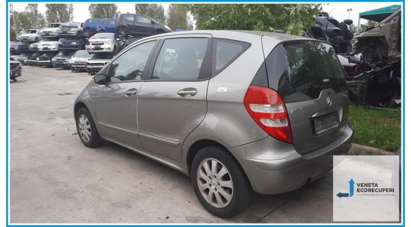 MERCEDES-BENZ Classe A W/C169 del 2007 parti usate e ricambi - Tipo Motore 266920