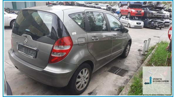 MERCEDES-BENZ Classe A W/C169 del 2007 parti usate e ricambi - Tipo Motore 266920