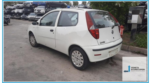 FIAT PUNTO CLASSIC 2U del 2009 parti usate e ricambi - Tipo Motore 188A4000