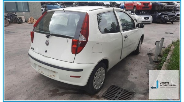 FIAT PUNTO CLASSIC 2U del 2009 parti usate e ricambi - Tipo Motore 188A4000