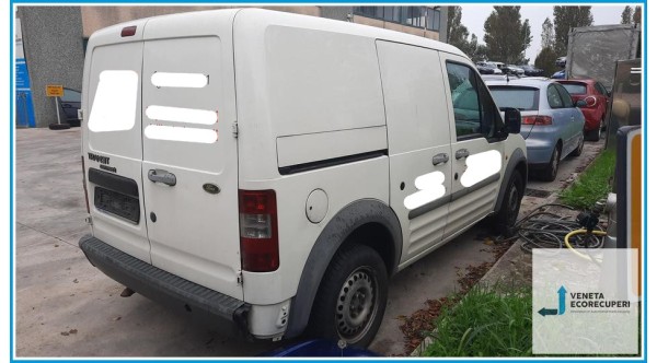 FORD TRANSIT CONNECT TC7 del 2004 parti usate e ricambi - Tipo Motore HCPA