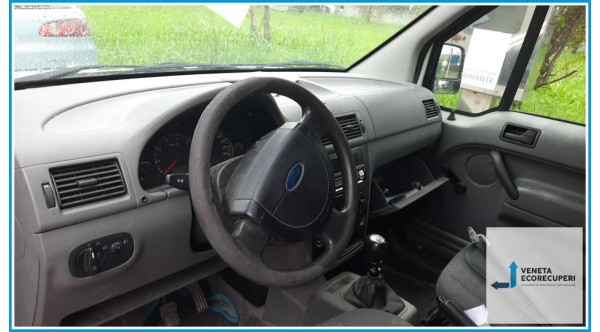 FORD TRANSIT CONNECT TC7 del 2004 parti usate e ricambi - Tipo Motore HCPA