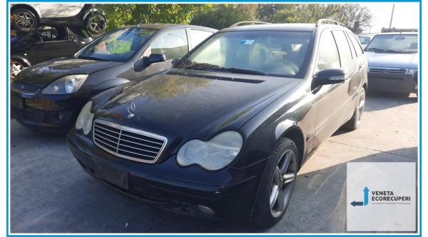 MERCEDES-BENZ Classe C W/S203 del 2004 parti usate e ricambi - Tipo Motore 646963
