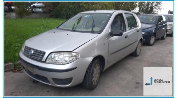 FIAT PUNTO 2U del 2007 parti usate e ricambi - Tipo Motore 188A4000