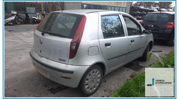 FIAT PUNTO 2U del 2007 parti usate e ricambi - Tipo Motore 188A4000