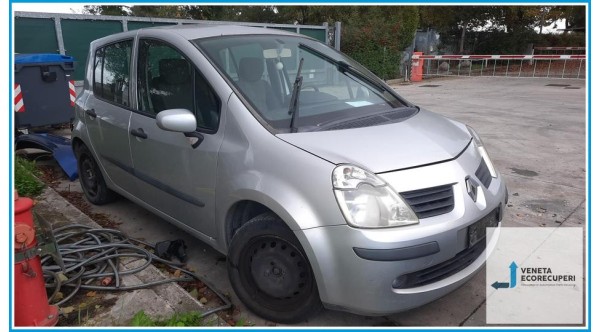 RENAULT MODUS 1a Serie  del 2008 parti usate e ricambi - Tipo Motore D4FD7