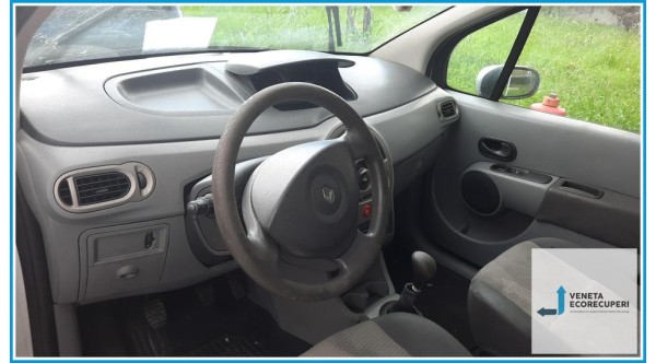 RENAULT MODUS 1a Serie  del 2008 parti usate e ricambi - Tipo Motore D4FD7