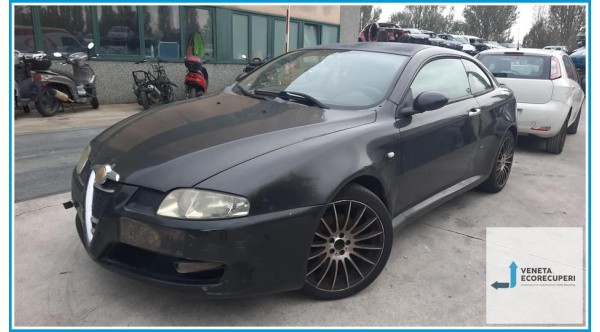ALFA ROMEO GT X2 del 2005 parti usate e ricambi - Tipo Motore 937A5000
