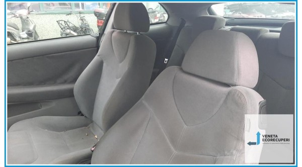 ALFA ROMEO GT X2 del 2005 parti usate e ricambi - Tipo Motore 937A5000