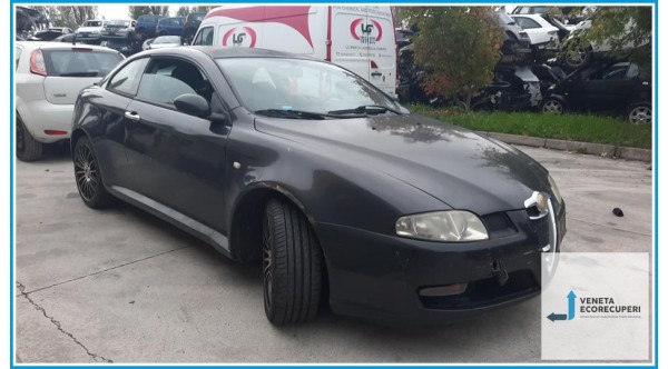 ALFA ROMEO GT X2 del 2005 parti usate e ricambi - Tipo Motore 937A5000