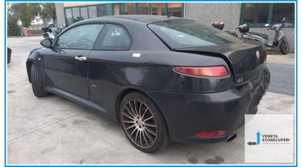 ALFA ROMEO GT X2 del 2005 parti usate e ricambi - Tipo Motore 937A5000