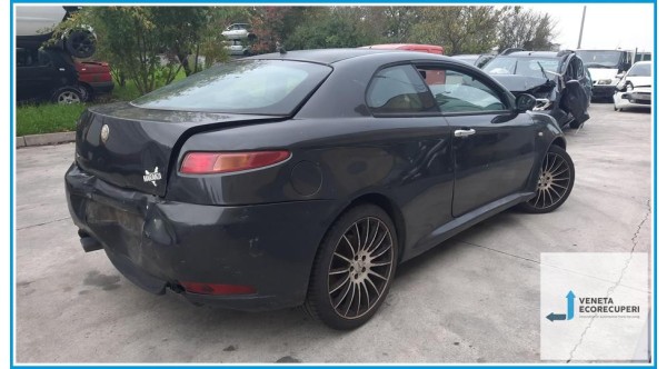 ALFA ROMEO GT X2 del 2005 parti usate e ricambi - Tipo Motore 937A5000