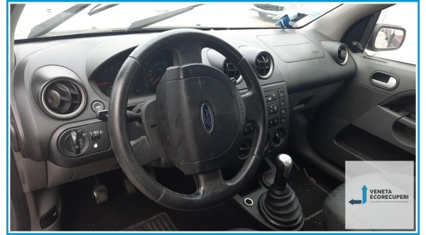 FORD FIESTA CBK del 2003 parti usate e ricambi - Tipo Motore FUJA