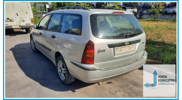 FORD FOCUS CAK del 2002 parti usate e ricambi