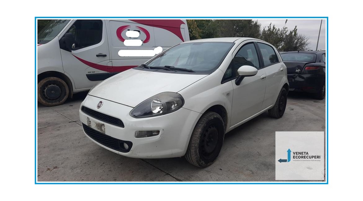 FIAT PUNTO 6U del 2013 parti usate e ricambi - Tipo Motore 350A1000