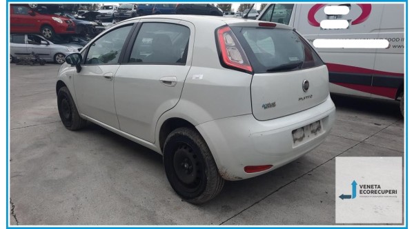 FIAT PUNTO 6U del 2013 parti usate e ricambi - Tipo Motore 350A1000