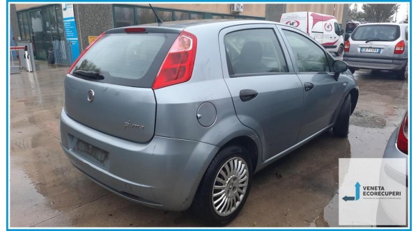 FIAT GRANDE PUNTO 4C del 2008 parti usate e ricambi - Tipo Motore 199A4000