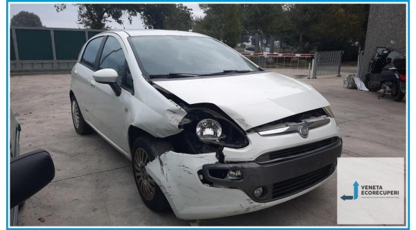 FIAT PUNTO EVO 3J del 2009 parti usate e ricambi - Tipo Motore 350A1000