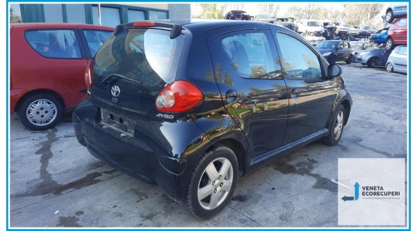 TOYOTA AYGO 1a Serie  del 2007 parti usate e ricambi - Tipo Motore 1KRFE